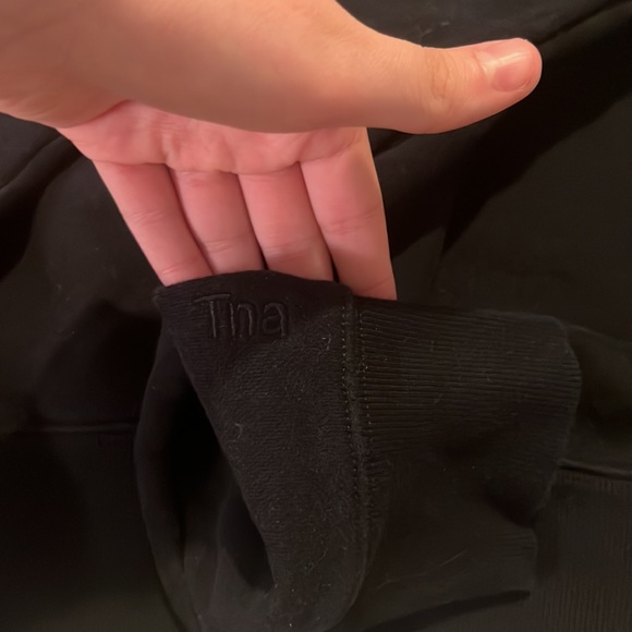 TNA Aritzia Cozy Fleece Mega Mock Sweatshirt black size 2 - Picture 4 of 7